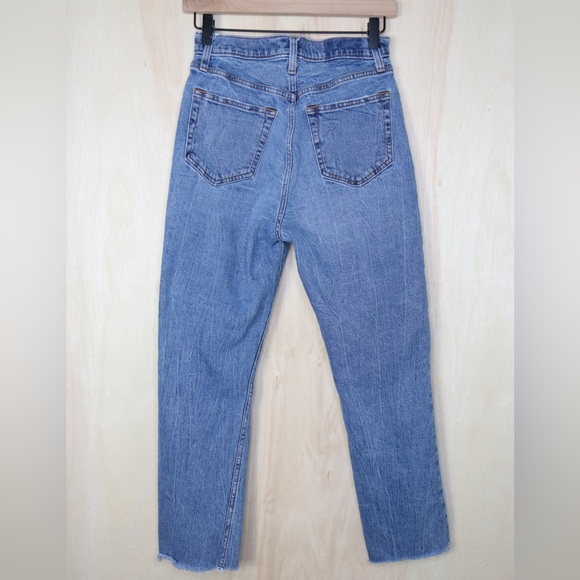 ABERCROMBIE & FITCH The Ankle Straight Ultra High Rise Distressed Jeans Size 27 - Picture 3 of 4